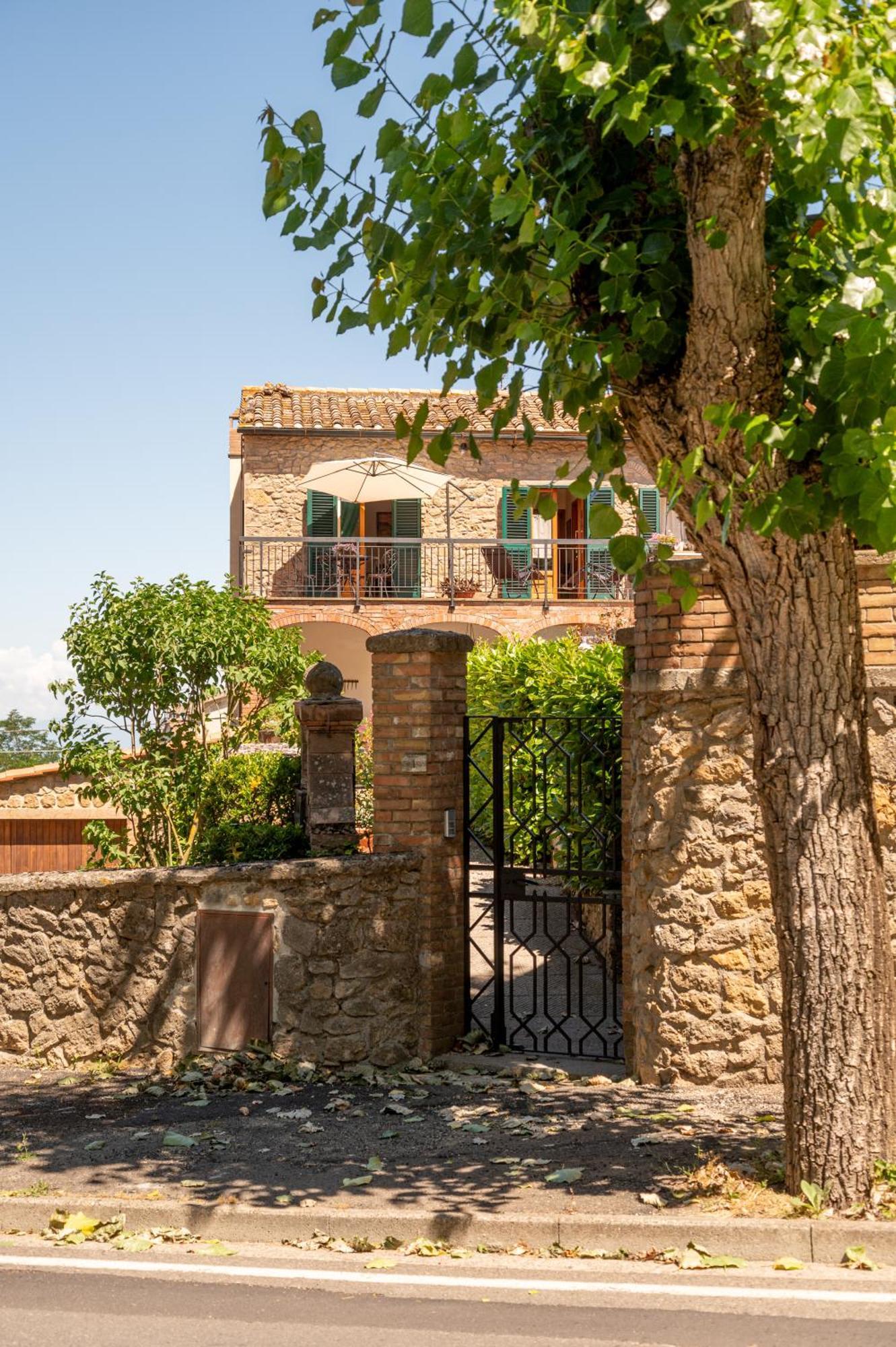 Ferienwohnung La Domus Di Marta Volterra Exterior foto